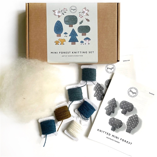 MINI FOREST KNITTING SET fra Foxcut Collective